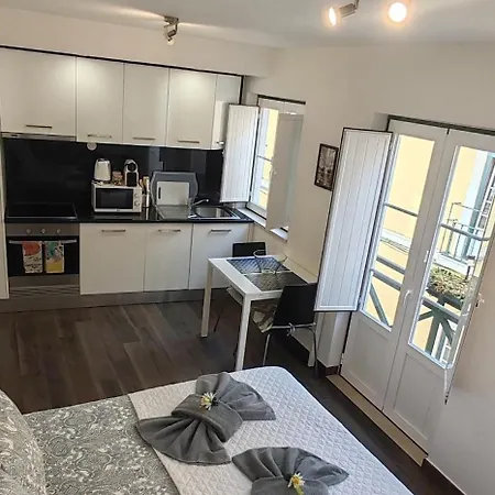 Of The Panteao, 2nd Floor * Lisbon