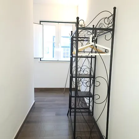 Of The Panteao, 2nd Floor Appartamento
